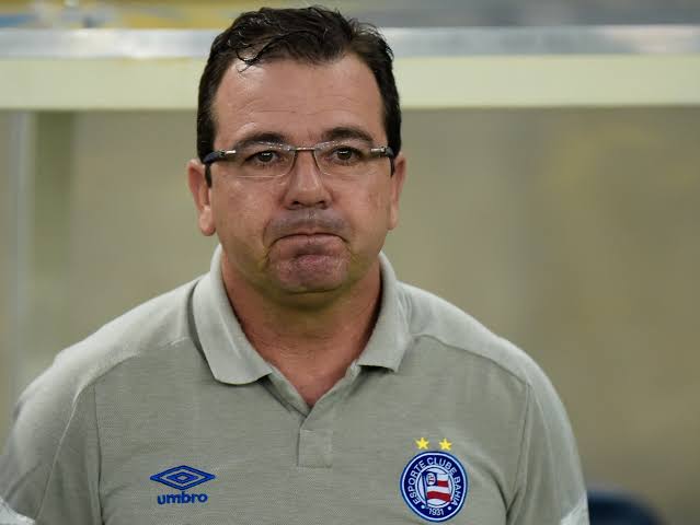  Enderson caiu! Técnico  não é mais o treinador do Bahia