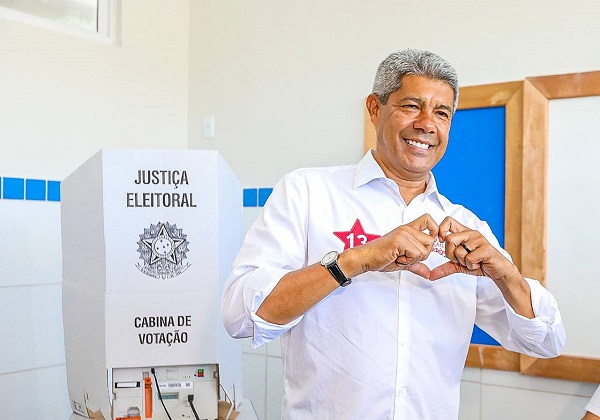  Jerônimo Rodrigues mostra força e elege mais prefeitos que Rui Costa em 2020