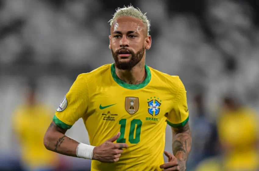  Blogueira afirma ter ficado com Neymar na véspera do Dia dos Namorados