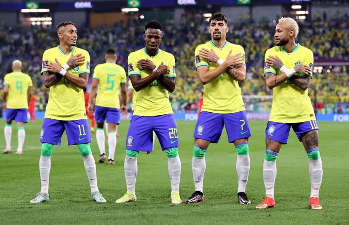  Brasil enfrenta Croácia por vaga na semifinal