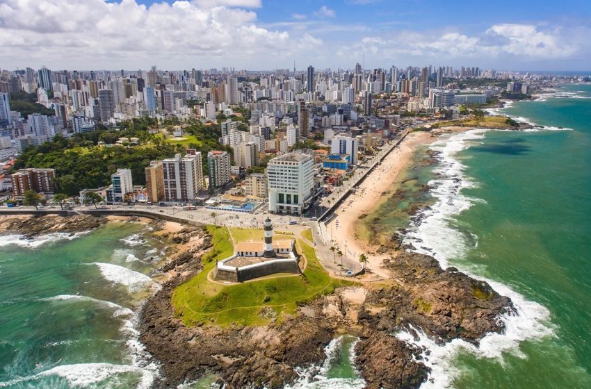  Salvador recebe mais de 12 mil turistas em um único dia