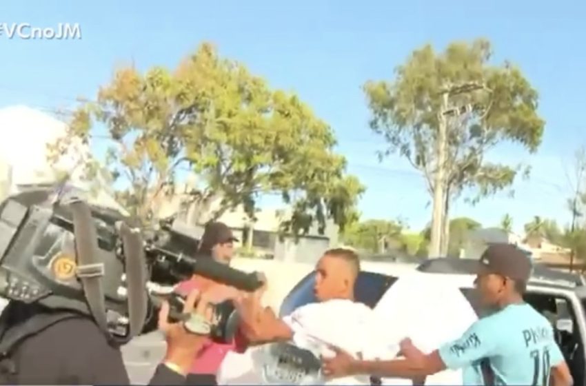  Equipe da TV Itapoan é agredida durante reportagem em Salvador