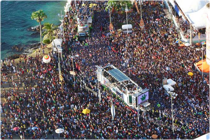  Confira os dias dos principais artistas no carnaval de Salvador