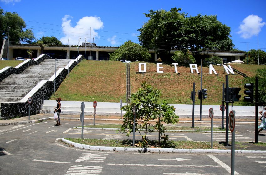  Serviços do Detran terão reajuste a partir desta segunda-feira