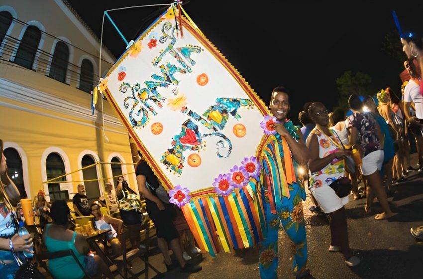  Gravata Doida anima o Santo Antônio Além do Carmo nesta quarta-feira (15)