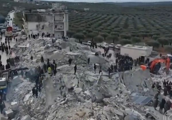  Números de mortos em terremoto na Turquia e na Síria já ultrapassam 7 mil