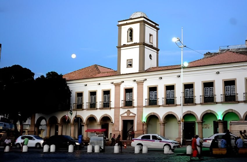  Câmara Municipal debate serviço de mototáxi em Salvador em audiência pública nesta terça (21)