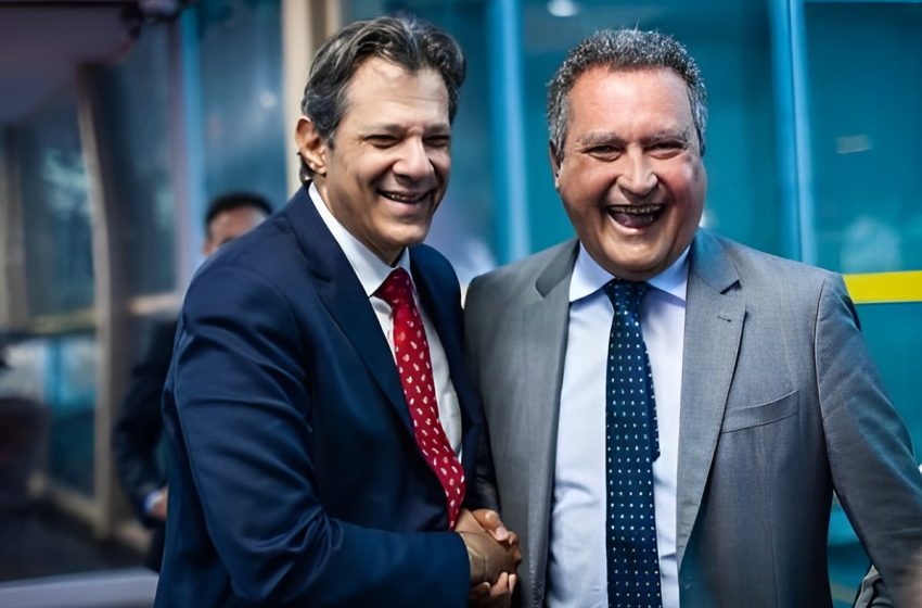  Após polêmica do chá de espera, Rui posta foto com Haddad