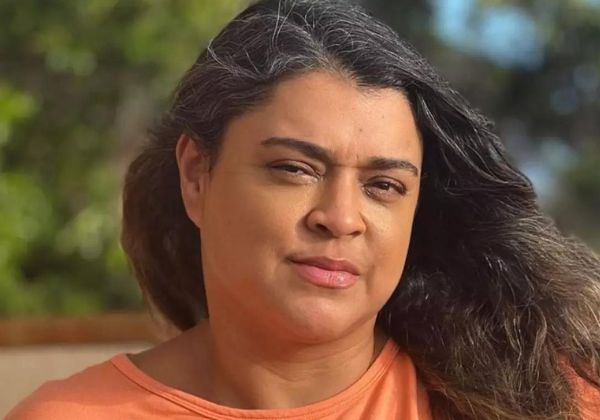  Preta Gil manda recado para os fãs após cirurgia para retirada de tumor: “Sigo aqui lutando”