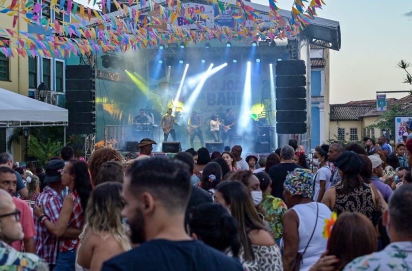  Largos do Pelourinho têm programação diversa no final de semana da Páscoa