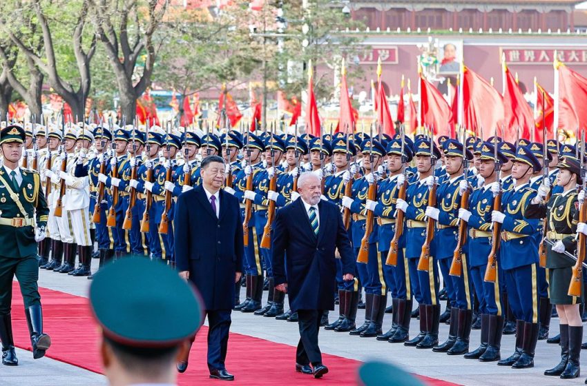  Lula: relação entre Brasil e China muda de patamar após viagem