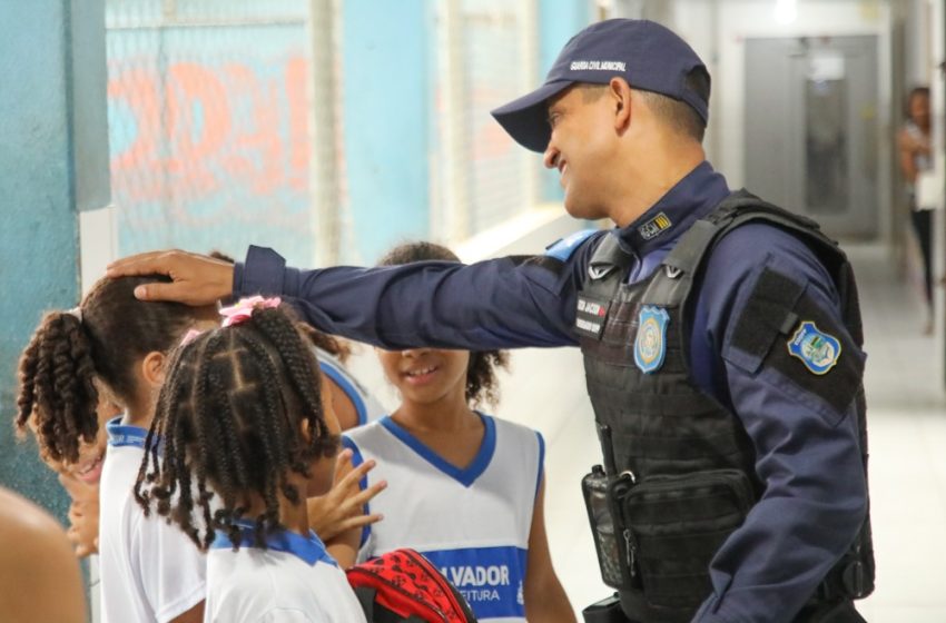  Guarda Civil intensifica patrulhamento preventivo em escolas municipais de Salvador