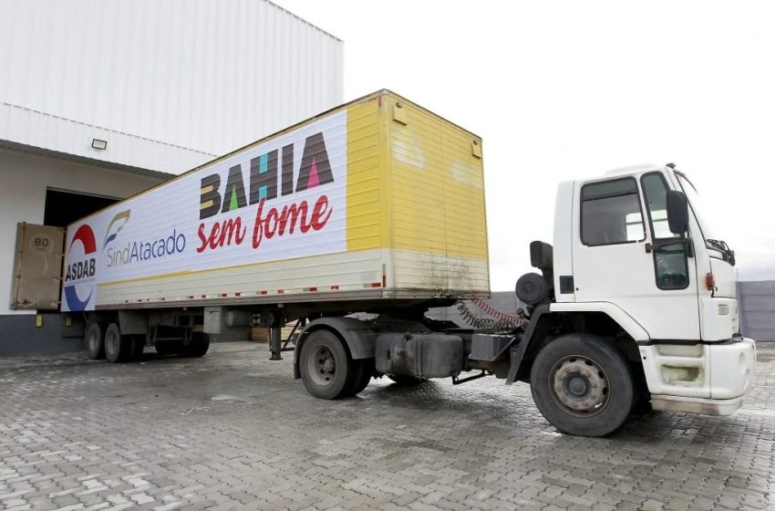  Programa Bahia Sem Fome recebe três mil cestas básicas de associações atacadistas