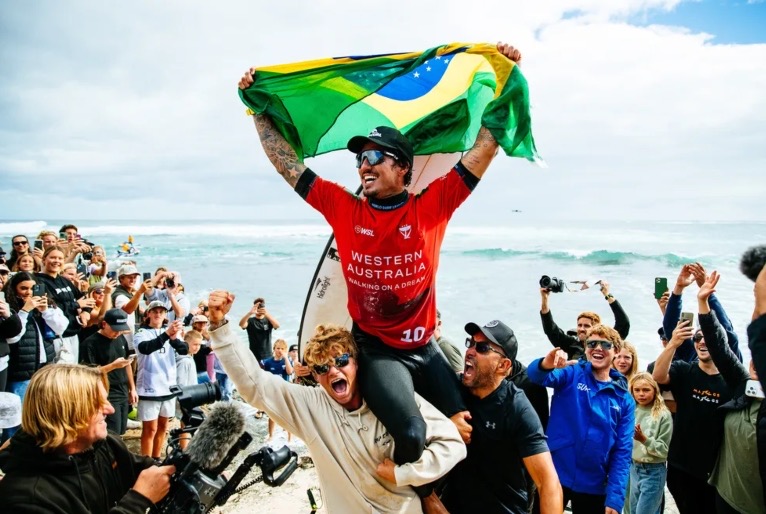  Gabriel Medina vence etapa de Margaret River pela primeira vez na carreira