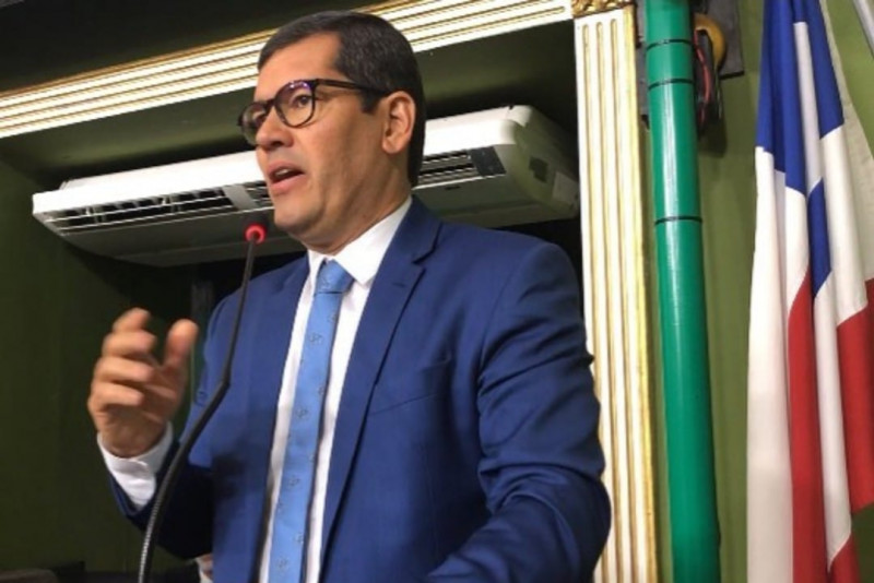  Vereador Claudio Tinoco celebra a rescisão do contrato do Monotrilho/VLT do Subúrbio