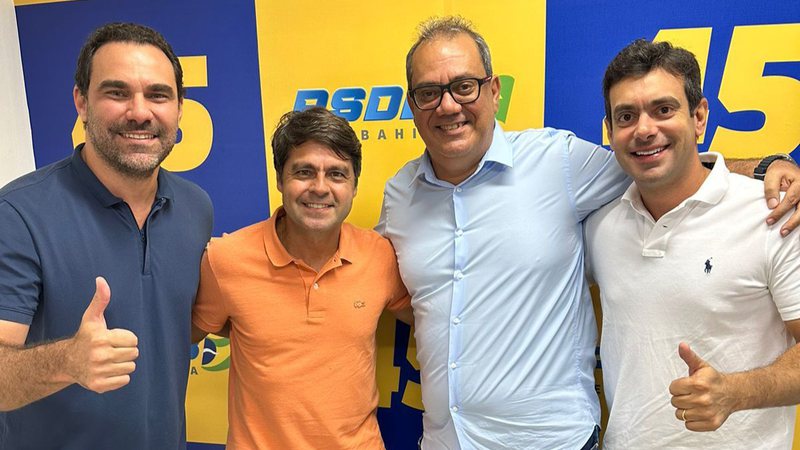  Carlos Muniz define destino e se filia ao PSDB 