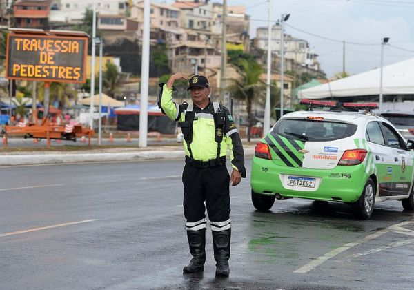  Confira as alterações de trânsito que ocorrem em Salvador neste domingo (07)