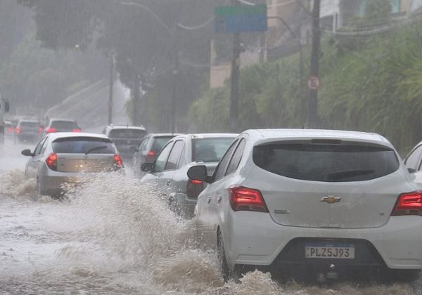  Sistema atmosférico favorece a continuidade de chuvas em Salvador durante a semana