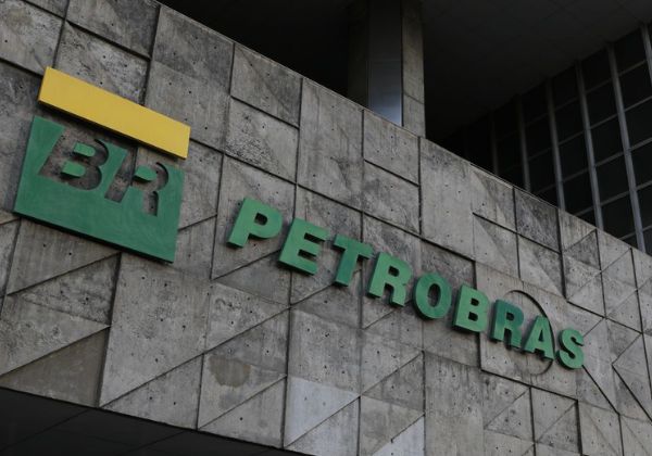  Petrobras anuncia primeira gasolina carbono neutro do Brasil