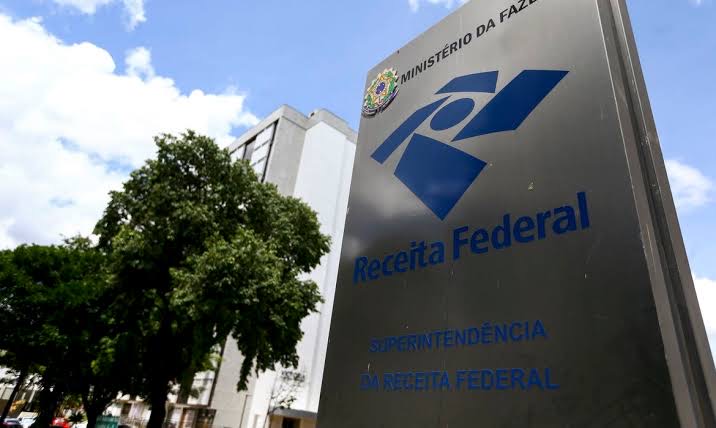  Receita Federal combate esquema envolvendo falsas deduções com saúde na Declaração do IR