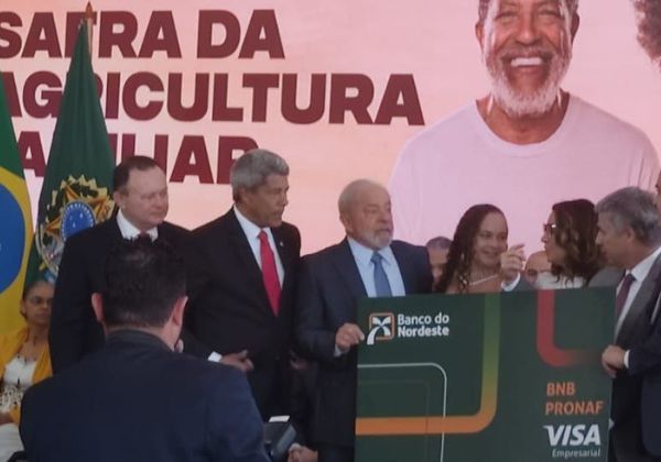  Com Lula, Jerônimo participa do lançamento do Plano Safra da Agricultura Familiar