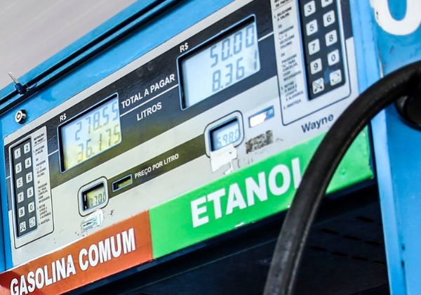  Petrobras anuncia redução de R$ 0,12 no preço da gasolina