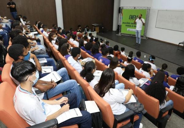  Se prepare para o ENEM: SEC realiza aulões em várias escolas da capital e do interior, neste sábado (3)