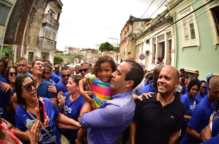  “Que o 2 de Julho inspire a todos nós para seguirmos construindo uma Salvador cada vez melhor”, diz Bruno Reis