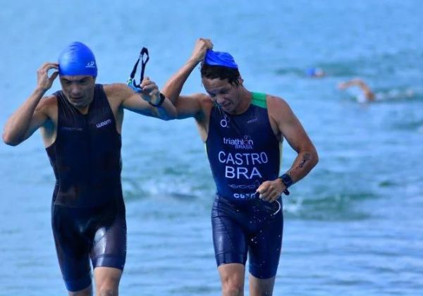  Atletas do triatlhon irão representar o Brasil em competição mundial, em Hamburgo, Alemanha