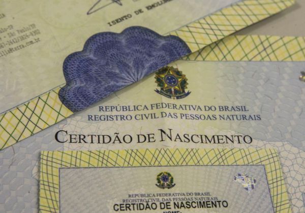  Bahia registra mais de 850 mudanças de nome em Cartório de Registro Civil