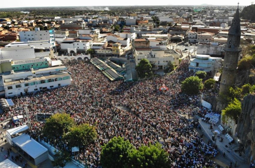  Romaria de Bom Jesus da Lapa é anunciada como patrimônio imaterial da Bahia