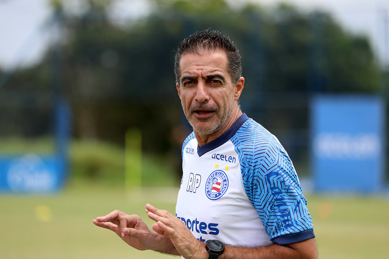  Bahia anuncia saída do treinador Renato Paiva