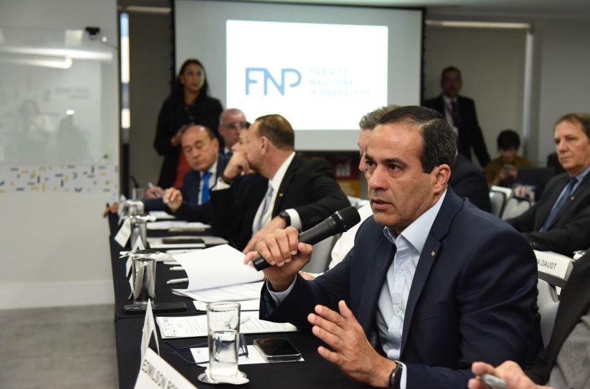  Em reunião da FNP, Bruno Reis discute propostas para evitar perda de arrecadação dos municípios na reforma tributária