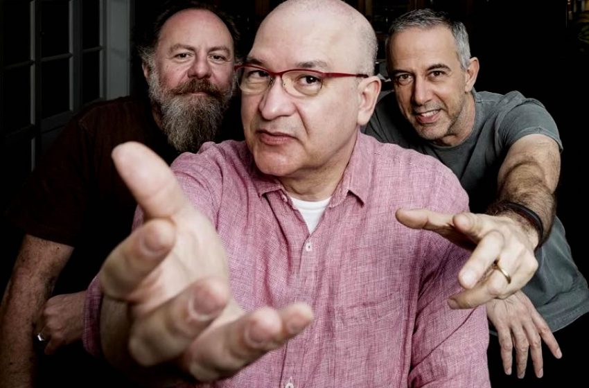  Paralamas do Sucesso comemora 40 anos de carreira em Praia do Forte