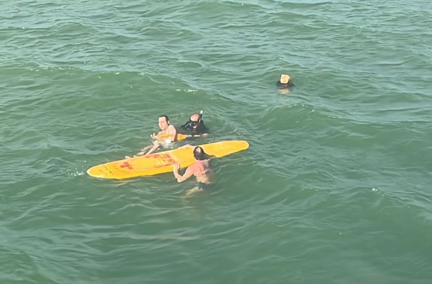  Graer resgata banhista que estava se afogando em praia de Itapuã