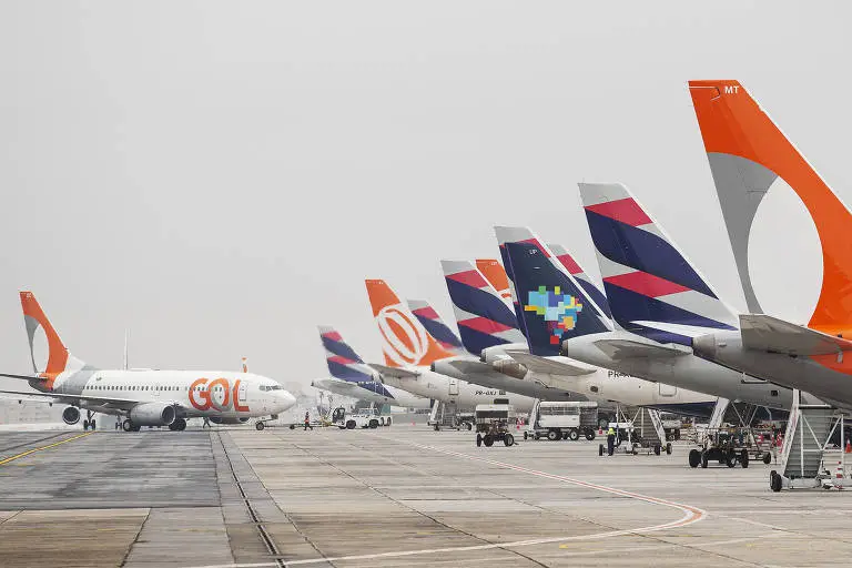  Gratuidade de passagens aéreas para PCDs é aprovada por comissão do Senado