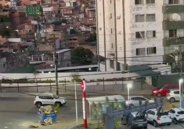  Criminosos armados assaltam farmácia no bairro da Federação, em Salvador