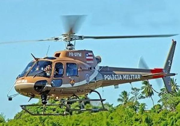  Avião faz pouso forçado na Ilha de Itaparica e PM resgata ocupantes de helicóptero