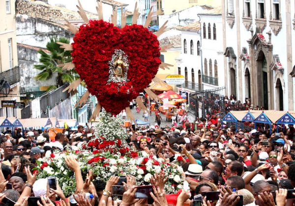  Festa de Santa Bárbara movimenta turismo ligado ao sincretismo baiano