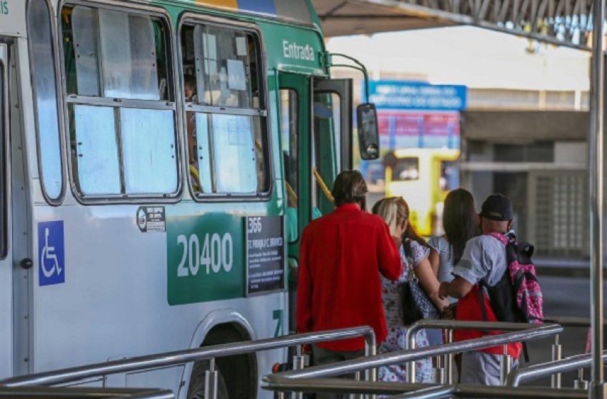  Rodoviários aprovam estado de greve após assembleia em Salvador