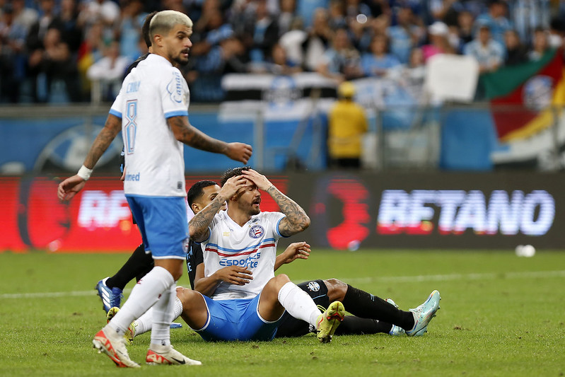  Bahia perde para o Grêmio e segue na luta para se manter fora do Z4