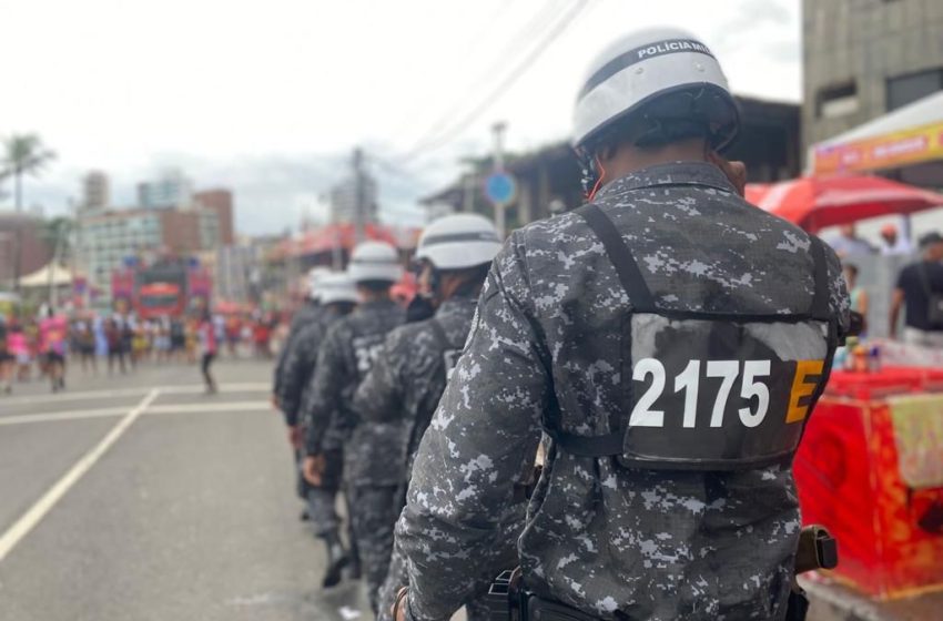  PM monta esquema especial de policiamento para comemoração da torcida do Vitória na Barra