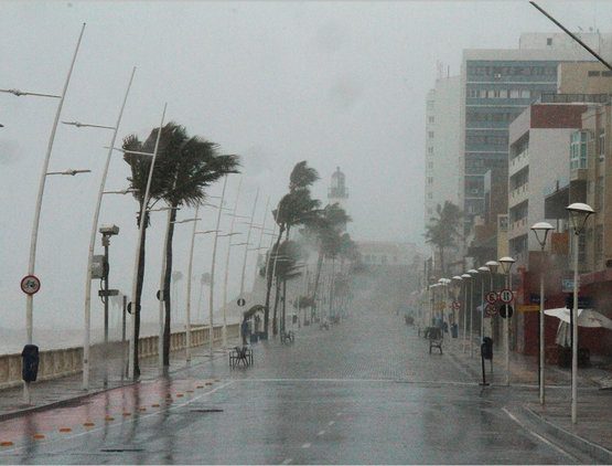  Codesal registra mais de 30 ocorrências devido às fortes chuvas em Salvador