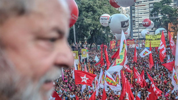  CUT defende veto de Lula à desoneração da folha e centrais sindicais acham um equívoco