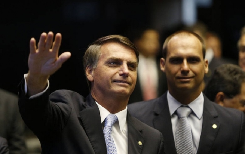  Defesa diz que Bolsonaro não tinha ingerência sobre joias recebidas