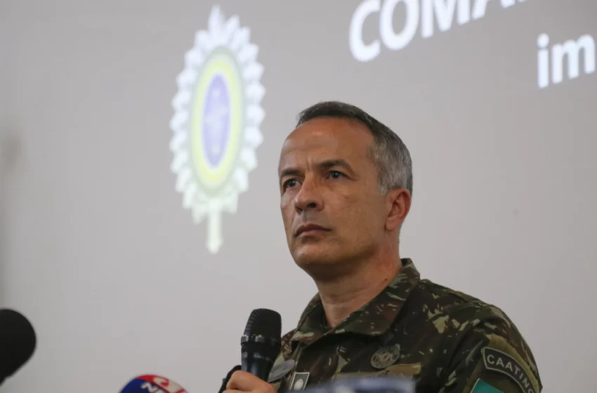  General responsabiliza militares por furto de armas em Barueri