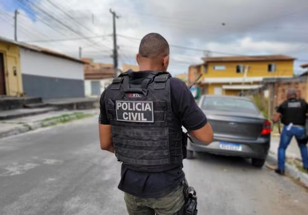  Pastor é preso suspeito de ser químico de laboratório de drogas no interior da Bahia