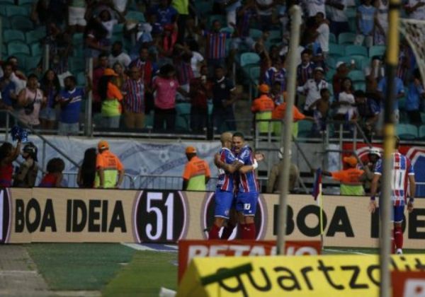  Bahia goleia Atlético-MG e permanece na Série A