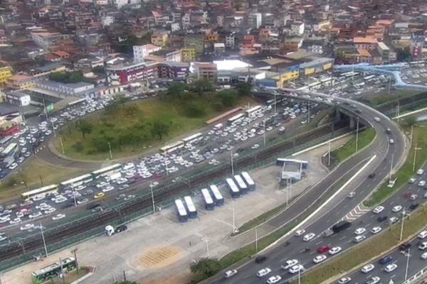  Rodoviária de Salvador vai abrir 500 horários extras para festas de fim de ano