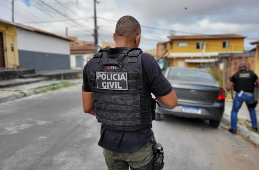  Polícia Civil prende homem em flagrante por estelionato em Feira de Santana